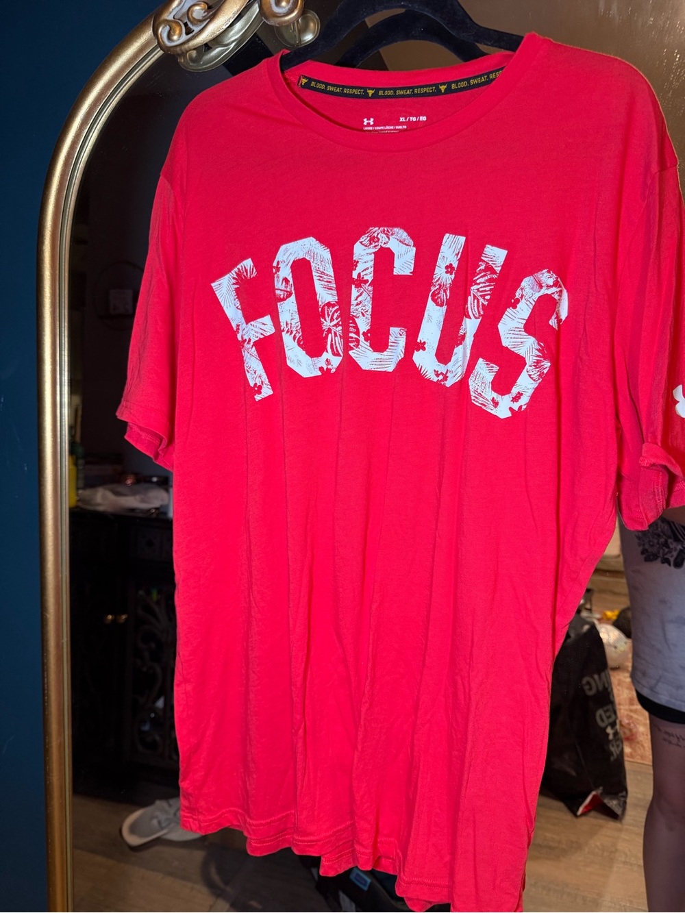 Under Armour Red 'FOCUS' Graphic Tee